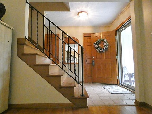 4th image of 13415 Hardwick Ct NW