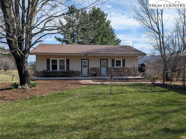 289 Westview Drive, Sparta, NC 28675