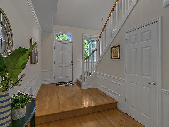 3rd image of 17190 128th Pl NE
