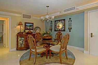 3rd image of 6767 Collins Ave APT 605