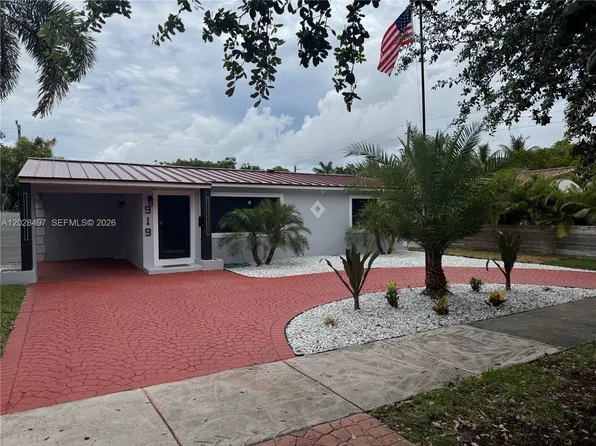 919 NE 4th Ct, Hallandale Beach, FL 33009