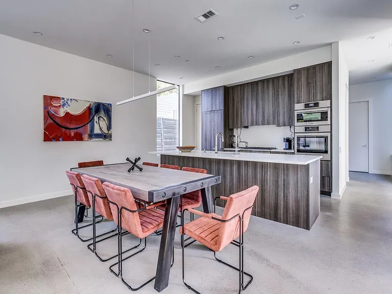 3860 Highgrove Dr — Photo 22