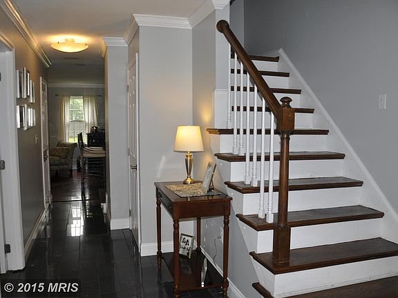 3rd image of 5121 Trailway Dr