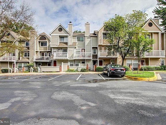 3rd image of 5708 Chapman Mill Dr APT 410