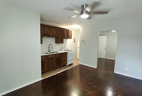 137 E Norwood Ct Photo 1