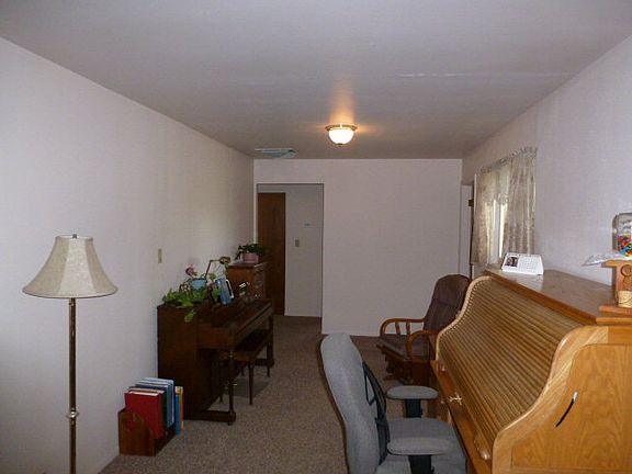 4th image of 1224 29th Ln