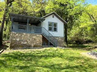 172 N Esplanade, Hollister, MO 65672
