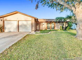 6727 Country Breeze, San Antonio, TX 78240