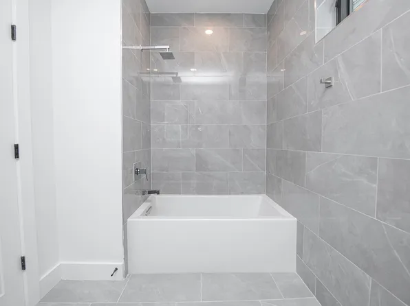 6710 Park Avenue image 7 of 11