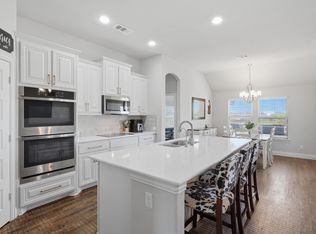 704 Cactus Creek Ct, Godley, TX 76044