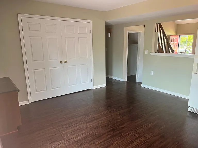 3206 La Follette Ct — Photo 6