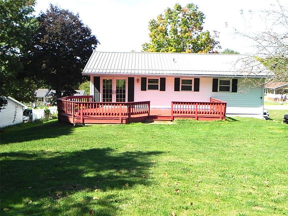 3rd image of 333 Ross Dr