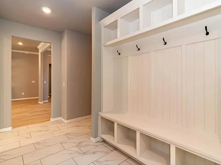 6302 S 59th St — Photo 16