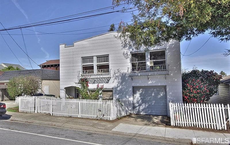 1st image of 378 Klamath St