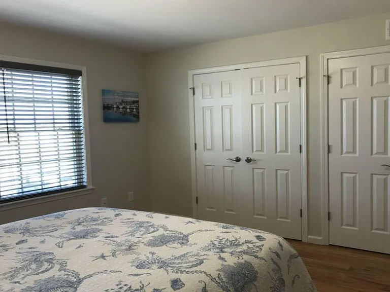 253 Sheridan Ave — Photo 11