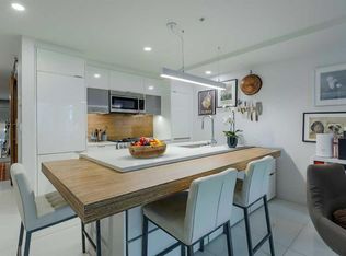 1020 S 9th Ave SE #210, Calgary, AB T2G0S7