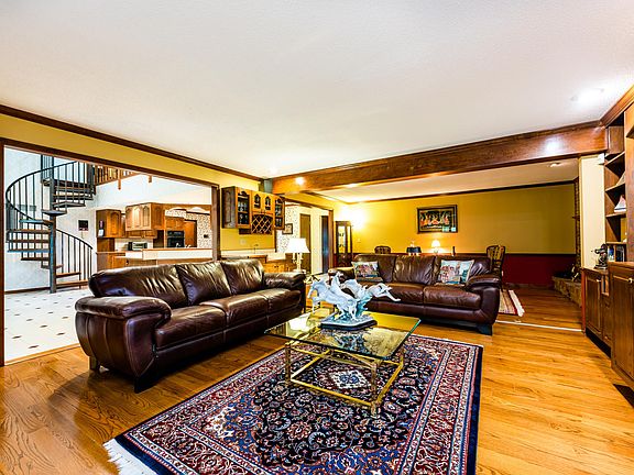 5th image of 4778 Pinehurst Ln