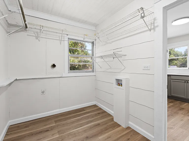 3311 Arlington Dr — Photo 12