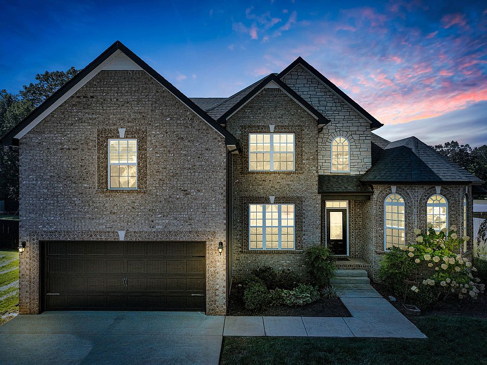 1st image of 136 Thomas Traylor Ln