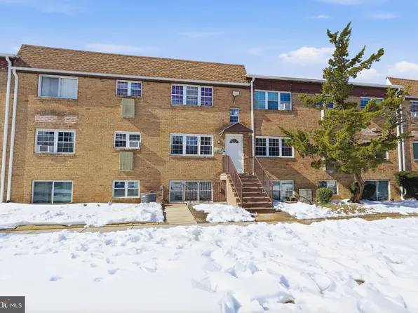 125 College Dr, Edison, NJ 08817