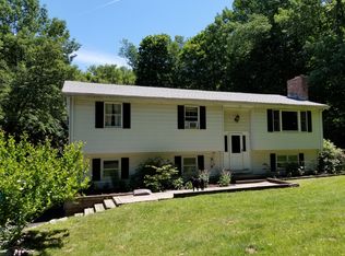 826 Beaumont Hwy, Lebanon, CT 06249
