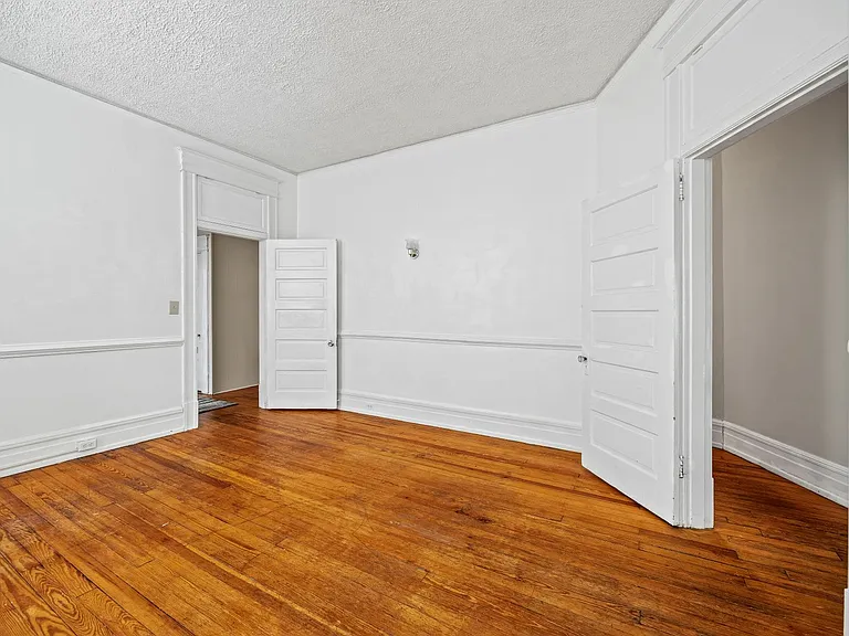 2713 W Grace St — Photo 20