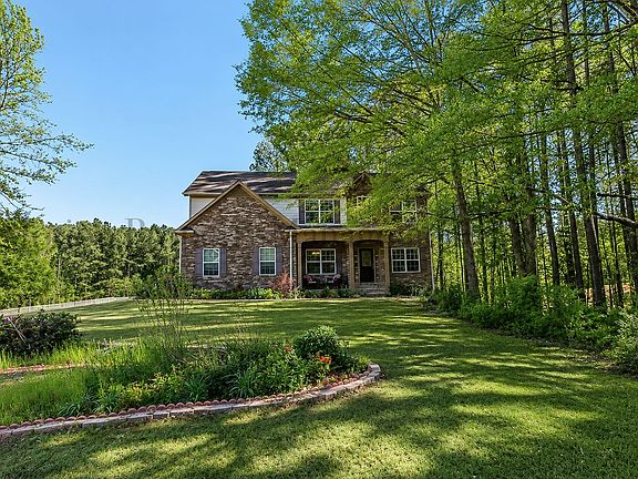 2nd image of 344 Mary Dr