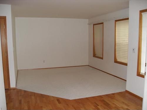 5th image of 10611 192nd Street Ct E