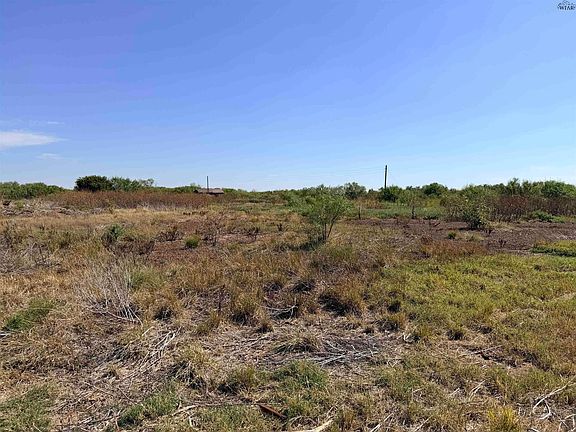 3rd image of 139 State Highway 258 E