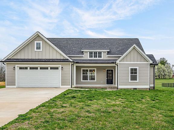 2nd image of 122 Wildwood Ln