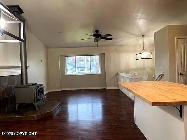 19101 Danny Dr — Photo 13