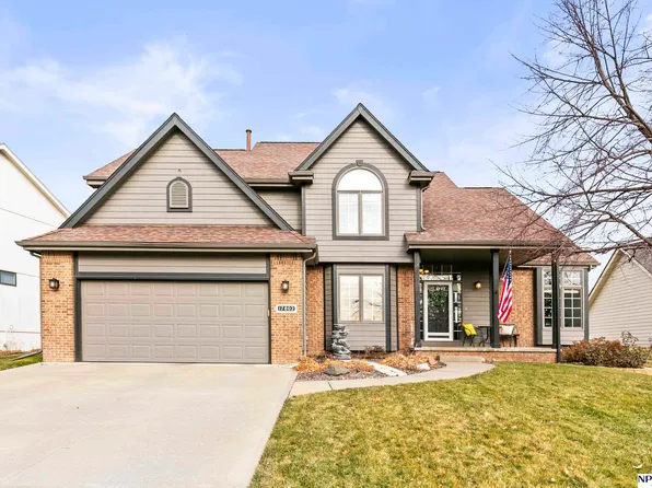 17802 Monroe St, Omaha, NE 68135