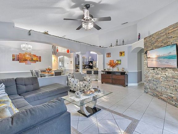 3rd image of 2426 Timothy Ln