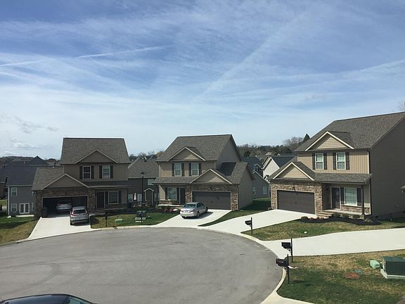 4th image of 1636 Silver Spur Ln