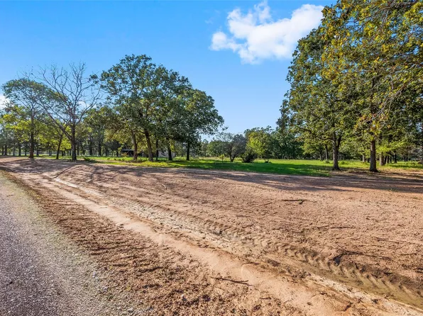 6123 Alans Memorial Ln, New Waverly, TX 77358