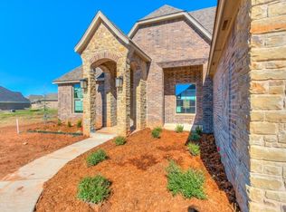 901 NW 186th St, Edmond, OK 73012