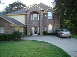 525 N Parks Dr, Desoto, TX 75115
