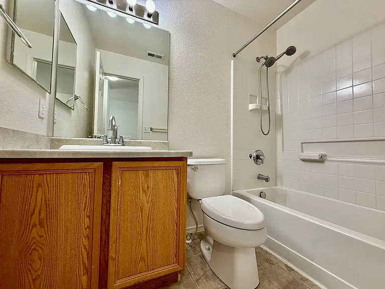 10588 Wells Point — Photo 9