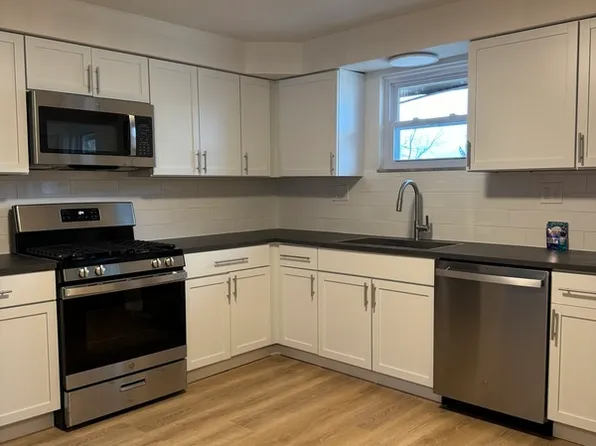 817 Bayonne Ave, Pittsburgh, PA 15216