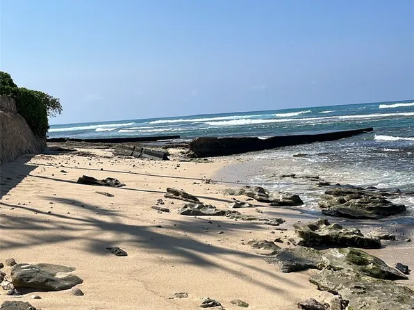 87-825 Farrington Hwy, Waianae, HI 96792