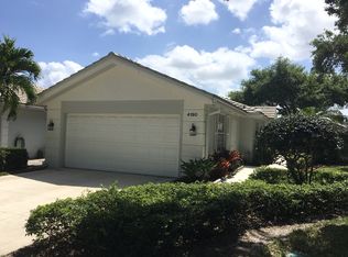 4190 Royal Oak Dr, Palm Beach Gardens, FL 33410