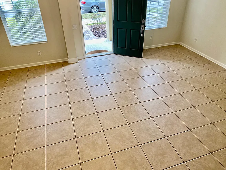 7718 Fairgrove Ave — Photo 3