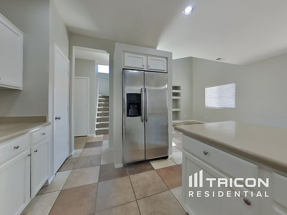 4th image of 1750 W Union Hills Dr Unit 61