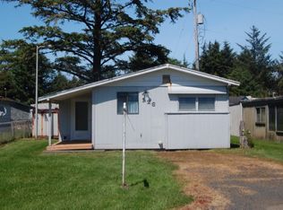 126 Victoria Loop NE, Ocean Shores, WA 98569