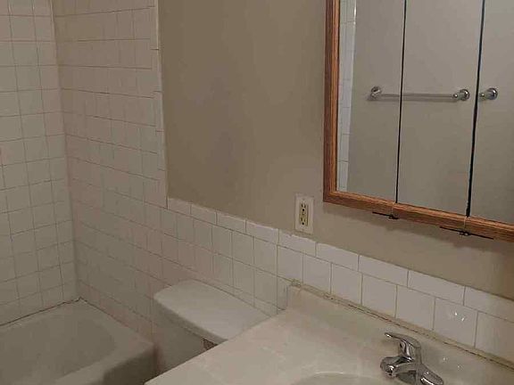 4th image of 8308 Zane Ave N #109