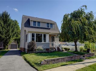 506 Madison St, East Rochester, NY 14445