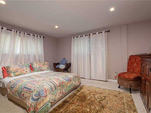 5th image of 525/213 Riverleigh Ave