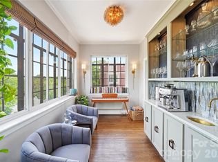301 W 10th St APT 506, Charlotte, NC 28202