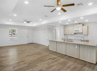 15 Lenora Dr LOT 24, Hearne, TX 77859