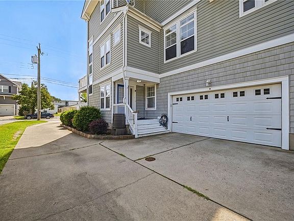4th image of 9545 20th Bay St #A